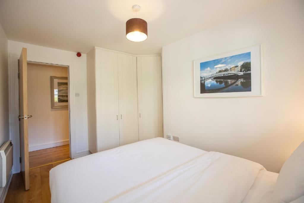 Grafton Street District Apartments Dublin Exterior photo